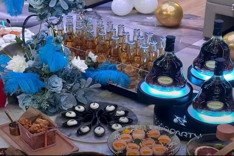呼伦贝尔夜场招聘酒水促销员,呼伦贝尔礼宾员招聘,本地夜场敞开大门迎八方才俊